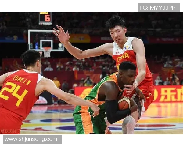 巩晓彬直言不讳批评姚明引发篮球界热议两位传奇人物的观点碰撞 巩晓彬直言不讳批评姚明引发篮球界热议两位传奇人物的观点碰撞