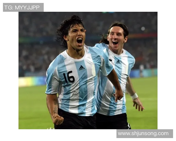 黑皮足球明星名字全解析从梅西到阿圭罗的传奇故事与成就 黑皮足球明星名字全解析从梅西到阿圭罗的传奇故事与成就